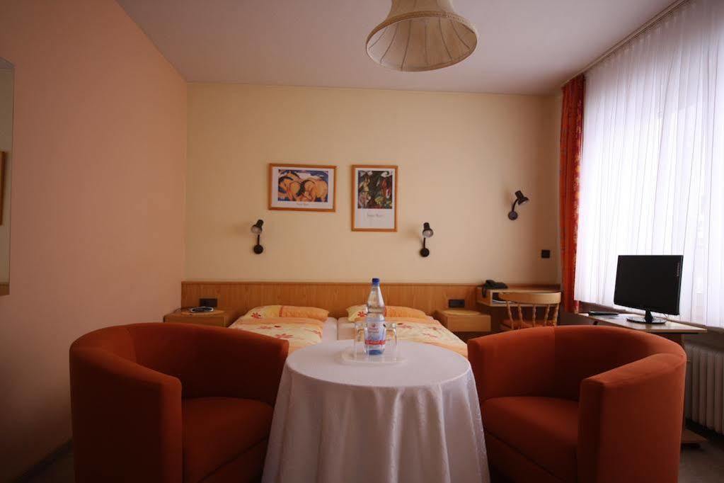 Haus Am Kurpark Hotel Garni Bad Steben Exterior photo