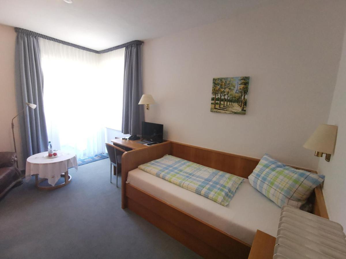 Haus Am Kurpark Hotel Garni Bad Steben Exterior photo